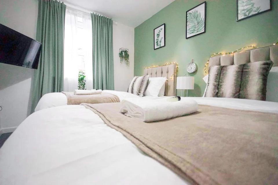 Affordable Digs Nr City Centre Sleeps5 Free Secure Parking Coventry Esterno foto