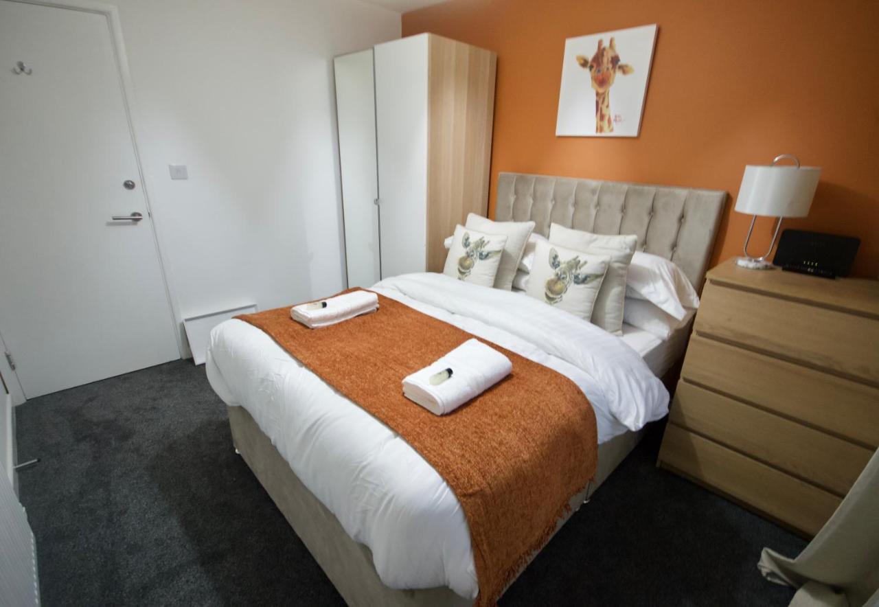 Affordable Digs Nr City Centre Sleeps5 Free Secure Parking Coventry Esterno foto