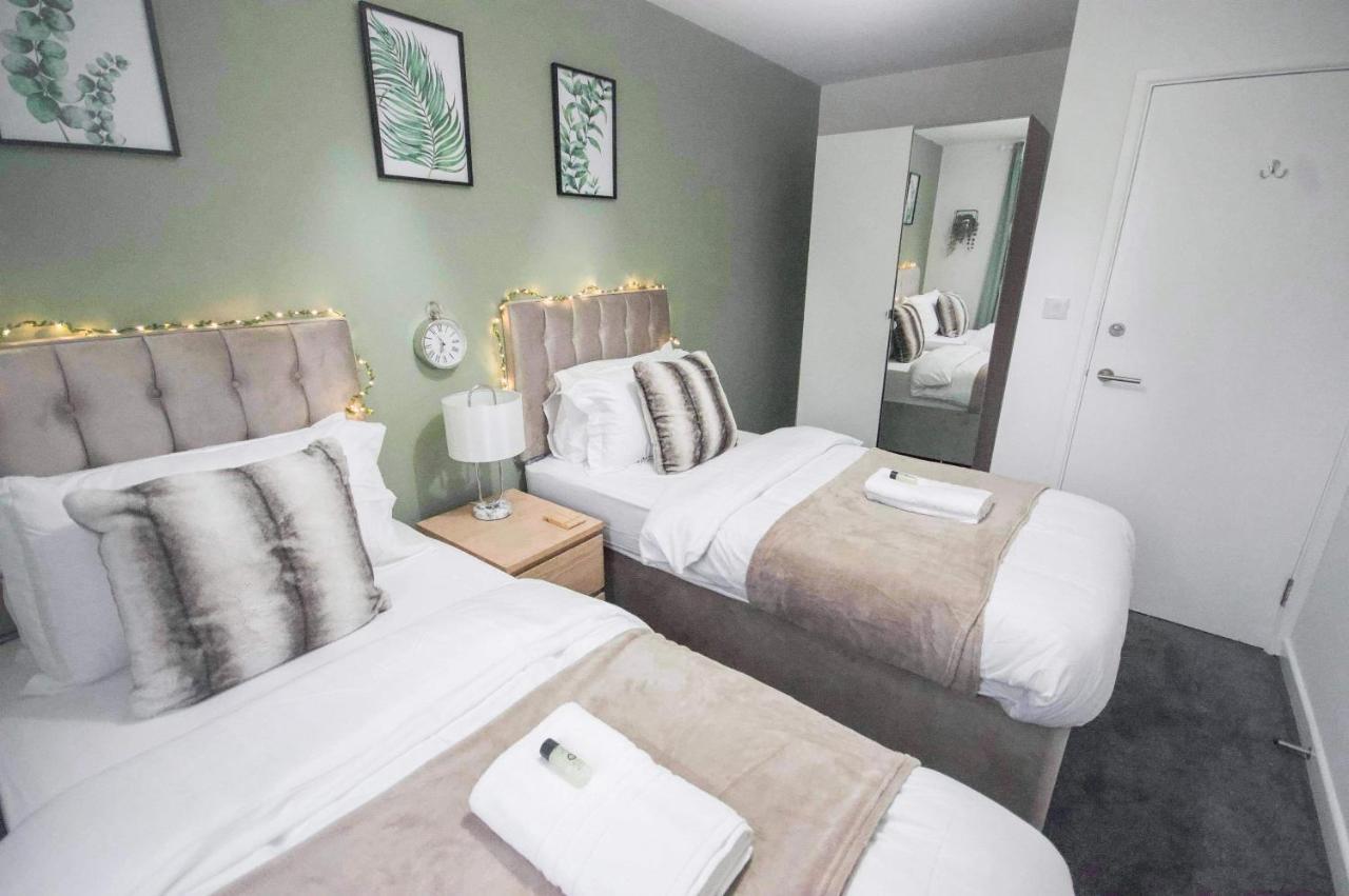 Affordable Digs Nr City Centre Sleeps5 Free Secure Parking Coventry Esterno foto